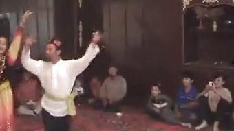 nazirkom视频,揭秘其背后的故事与影响
