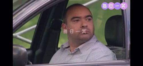 搞笑整蛊视频,笑料百出！揭秘搞笑整蛊视频背后的欢乐秘密