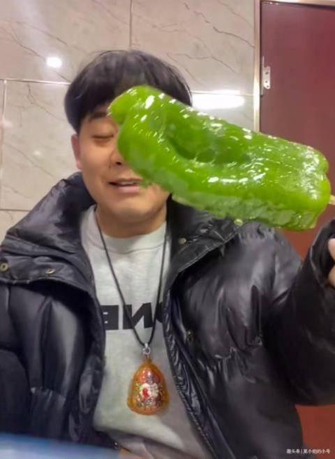 网红吃瓜爆料秃崽,秃崽秃顶之谜，真相竟如此惊人！