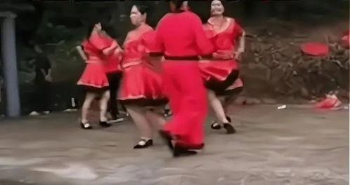 大妈跳舞视频,活力四射，舞动人生