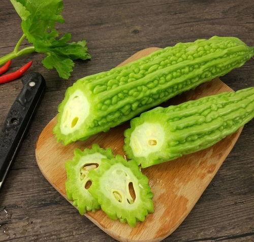 过年吃的黑角瓜是什么,黑角瓜的独特风味与过年习俗