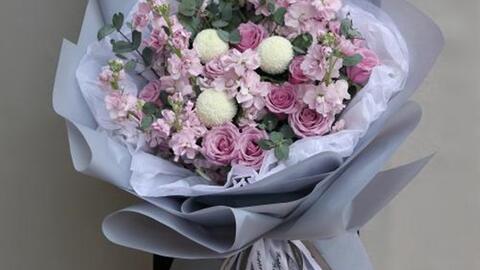 花束教程视频,轻松学会制作精美花束的秘诀