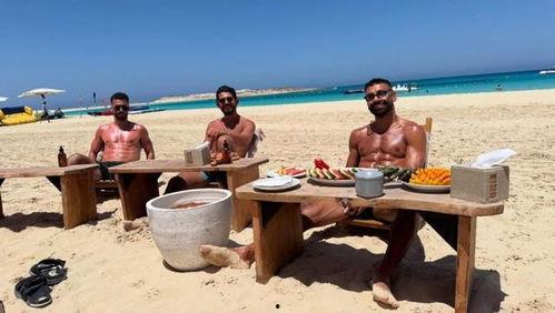 吃瓜最新事件爆料海边,吃瓜群众揭秘最新事件幕后真相