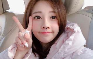 冯提莫视频,揭秘网红背后的真实生活