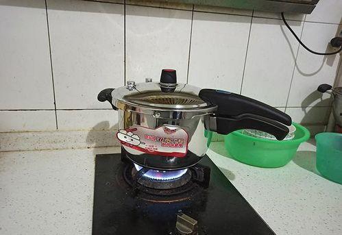 高压锅视频,揭秘高效烹饪新体验