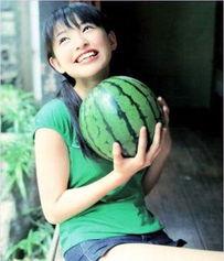 易梦玲吃瓜爆料是真的吗,真相揭秘还是无端炒作？